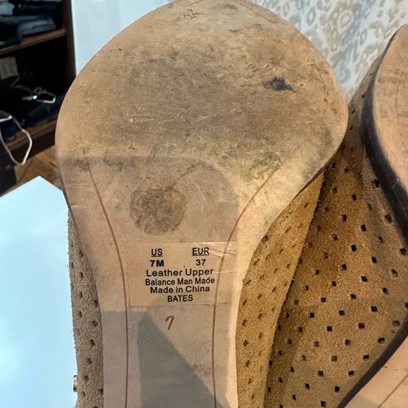 Sam Edelman perforated suede mules 7 - Picture 7 of 9